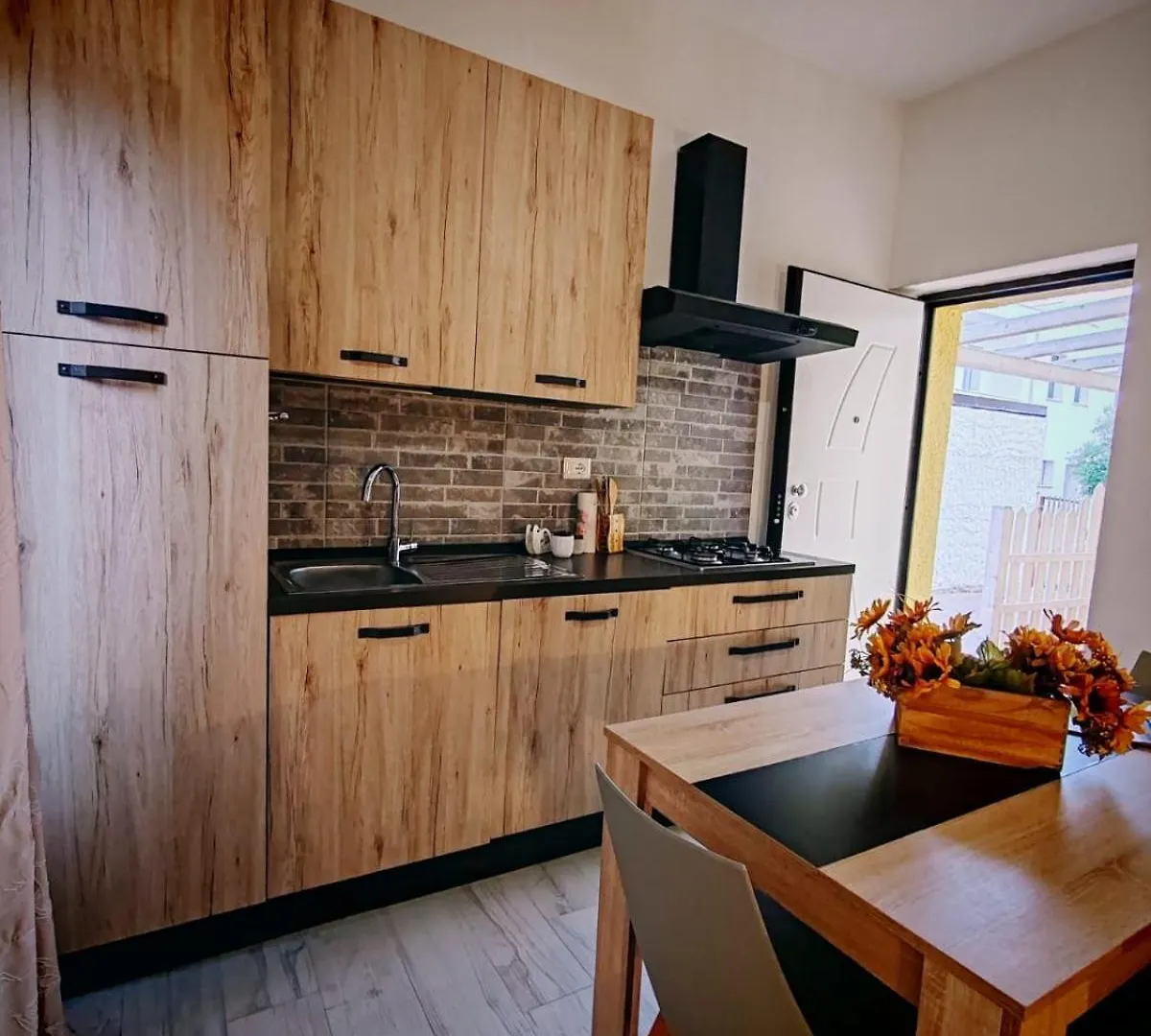 Mes'E Lampadas Castelsardo Apartman